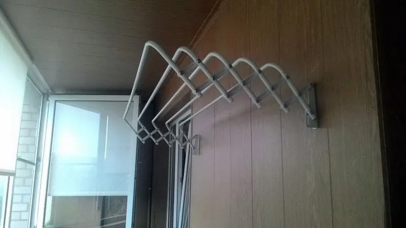 веревки для сушки белья на балконе 