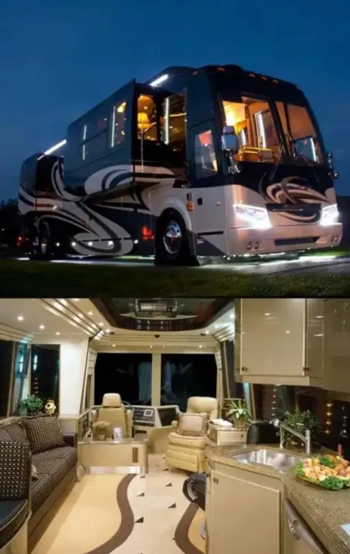 Кемпер Futuria (Motorhome)