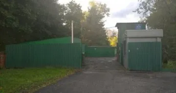 Автомобильная стоянка 46/2
