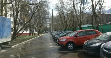 Автомобильная стоянка № 14/2