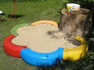 Как сделать песочницу из покрышек