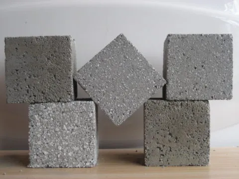 Так ли сильно отличается вес 1 м3 тяжелого бетона от ячеистого? Да, значительно