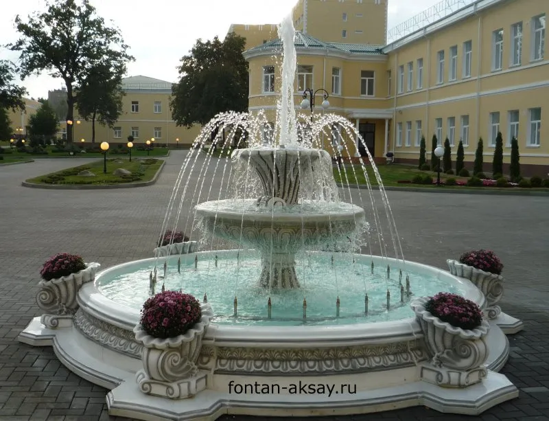 Фонтан в классическом стиле