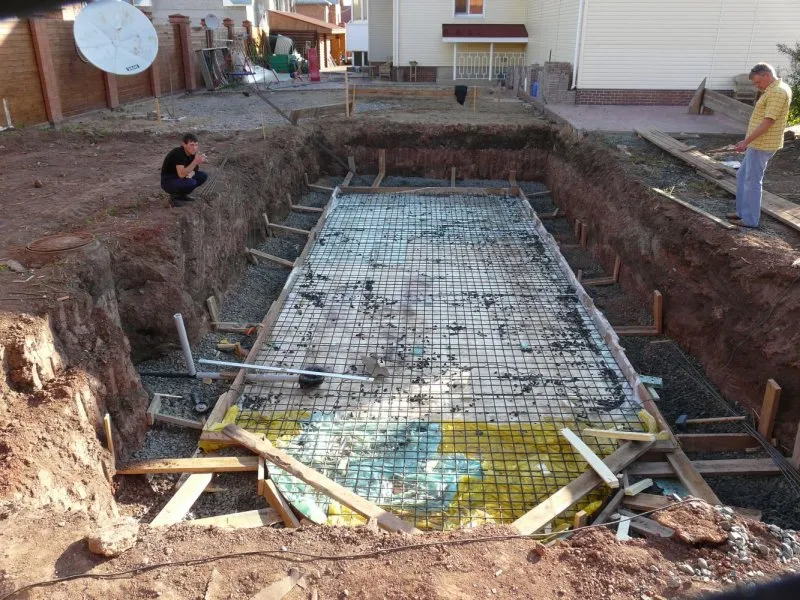 установка бетонного бассейна